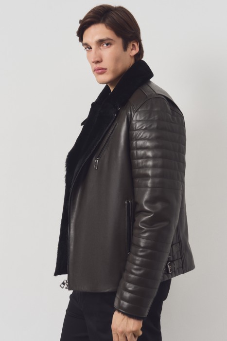 Товар с артикулом 793677003 вид сзади