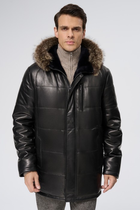 дубленка из овчины и натуральной кожи от бренда снежная королева вид слева