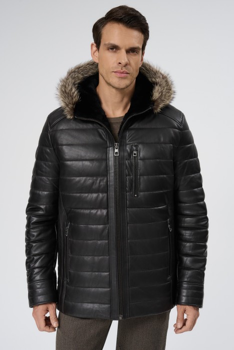 дубленка из овчины и натуральной кожи от бренда снежная королева вид слева