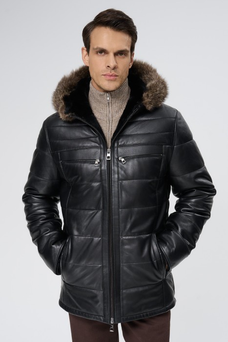 дубленка из овчины и натуральной кожи от бренда снежная королева вид слева