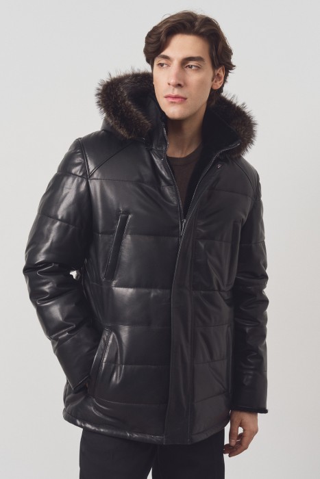 дубленка из овчины и натуральной кожи от бренда снежная королева вид слева