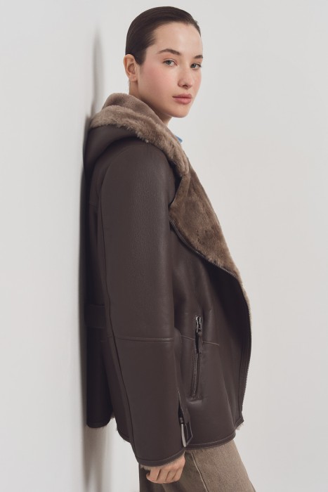 дубленка из овчины с капюшоном 794707003 фотография