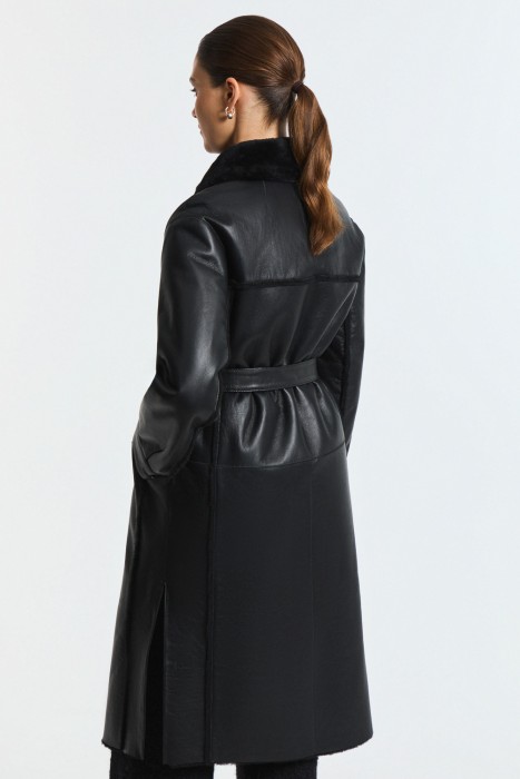 дубленка из овчины с поясом по цене 43120 руб вид справа