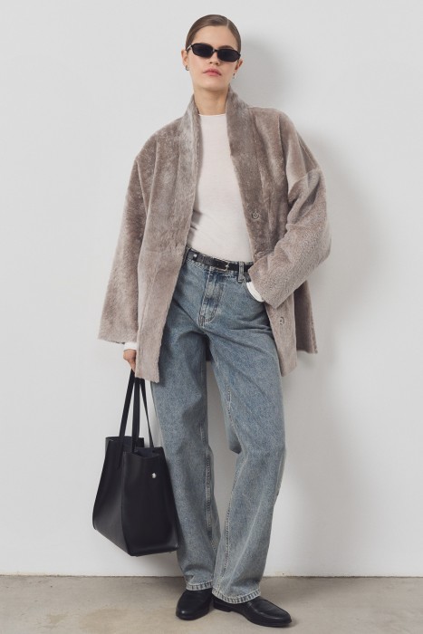 дубленка из овчины с поясом от бренда снежная королева вид слева