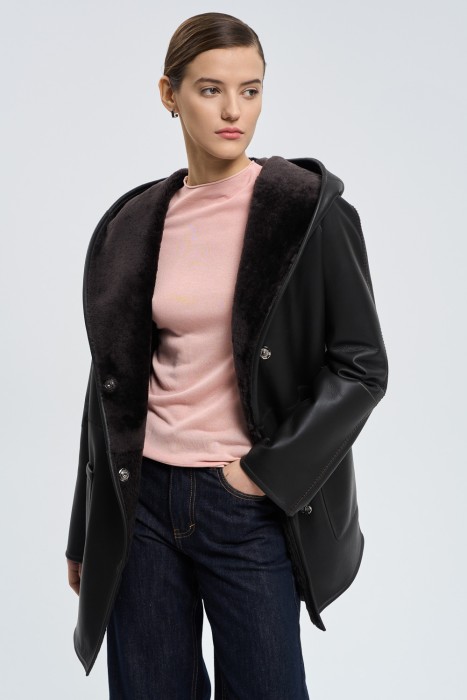 дубленка из овчины с поясом по цене 58880 руб вид справа