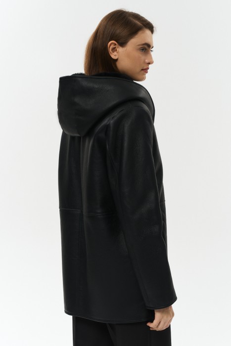 дубленка из овчины с поясом от бренда снежная королева вид слева