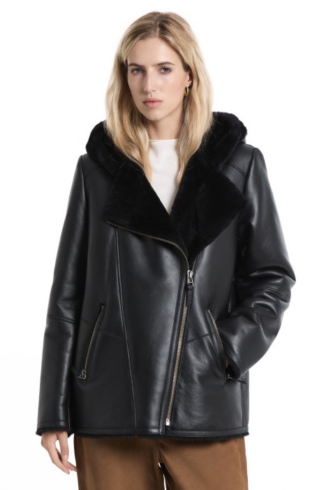 дубленка из овчины с поясом от бренда снежная королева вид слева