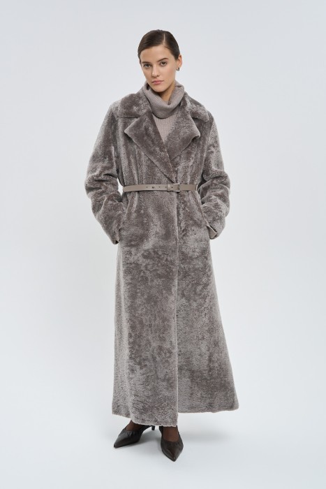 дубленка из овчины с поясом от бренда снежная королева вид слева