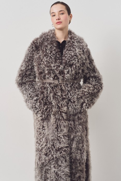 дубленка из овчины с поясом от бренда снежная королева вид слева