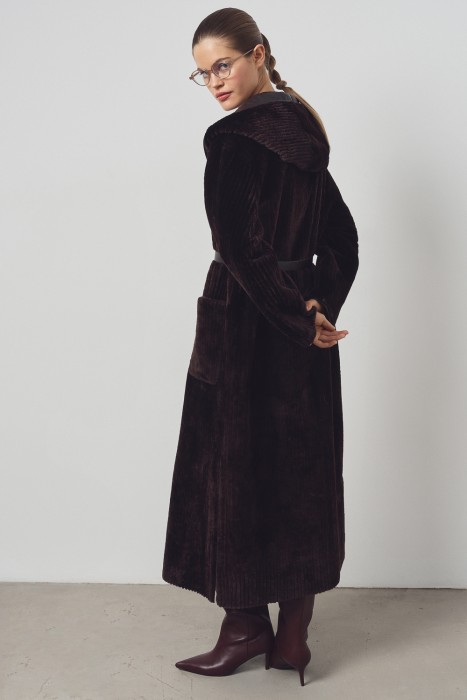 дубленка из овчины с поясом от бренда снежная королева вид слева