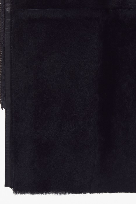 дубленка из овчины с поясом из россии вид сбоку