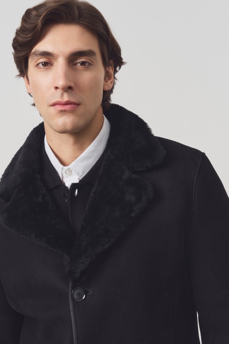 дубленка из овчины от бренда снежная королева вид слева