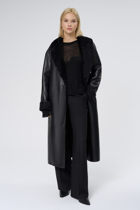 дубленка из овчины от бренда снежная королева вид слева