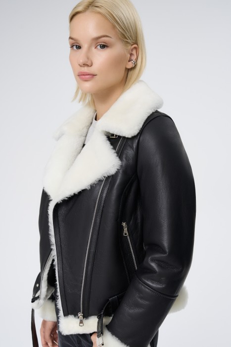 Товар с артикулом 725100003 вид сзади