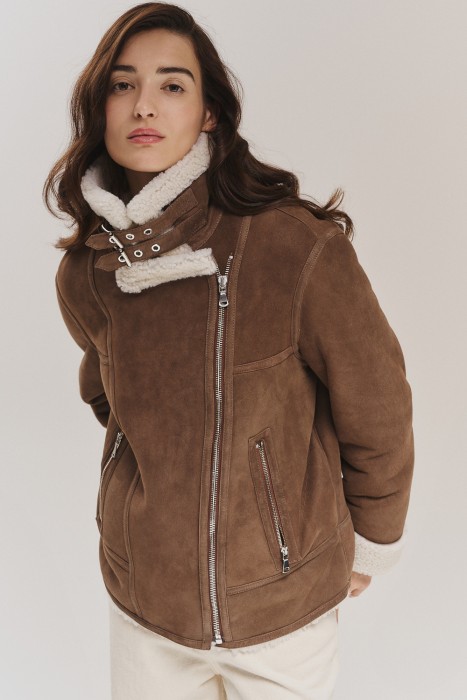 Товар с артикулом 797656003 вид сзади