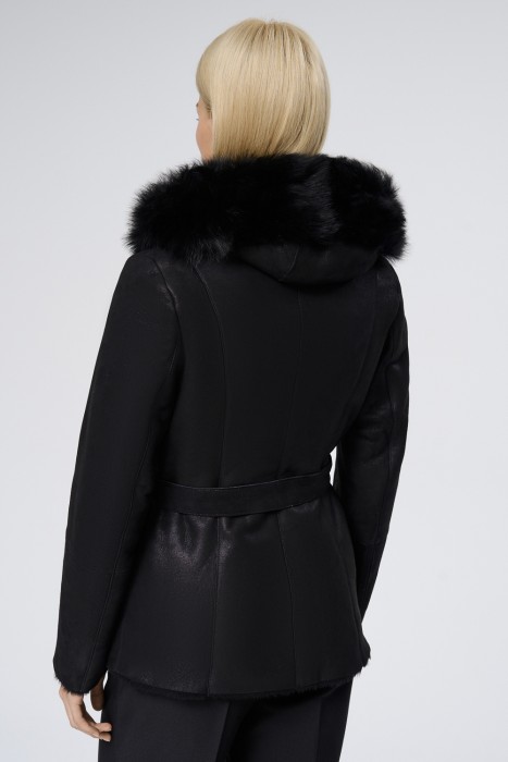 дубленка из овчины по цене 43960 руб вид справа