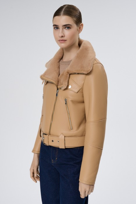 Товар с артикулом 727104003 вид сзади