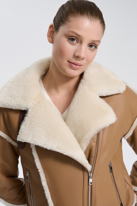 дубленка из овчины из россии вид сбоку