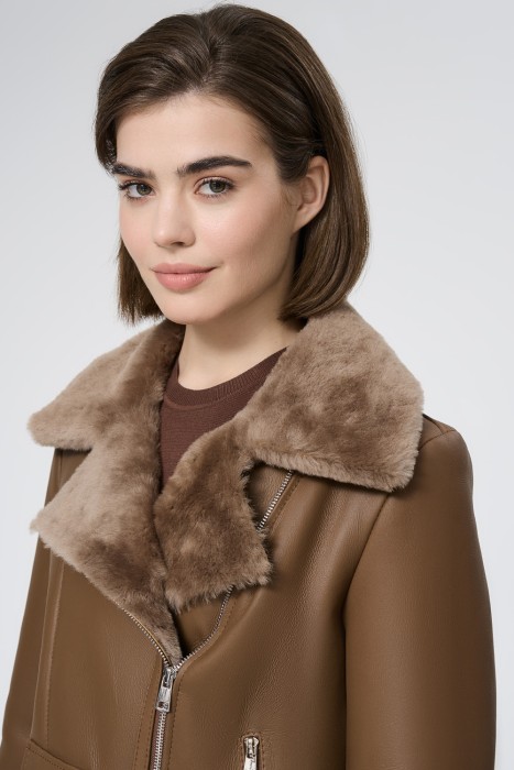 дубленка из овчины из россии вид сбоку