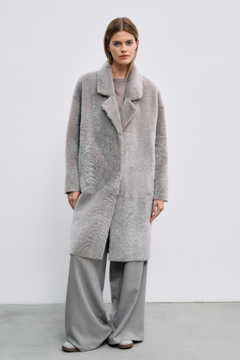 дубленка из овчины от бренда снежная королева вид слева