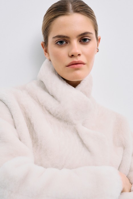 дубленка из овчины из россии вид сбоку