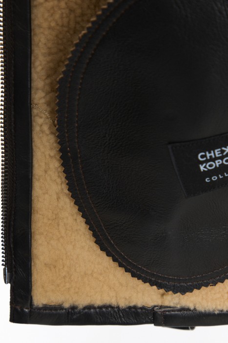 дубленка из овчины из россии вид сбоку