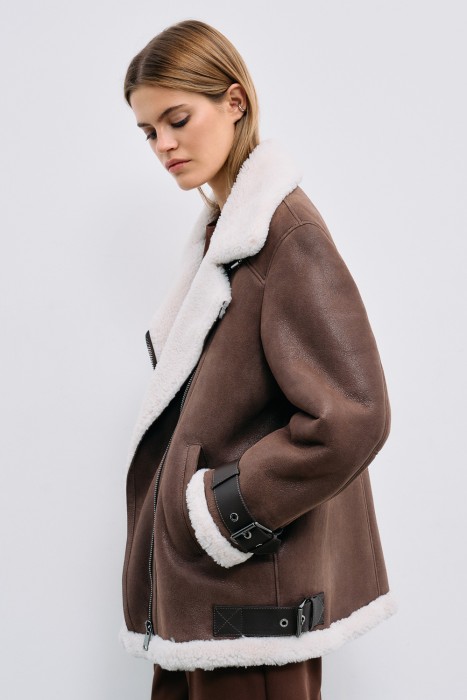 Товар с артикулом 779671003 вид сзади