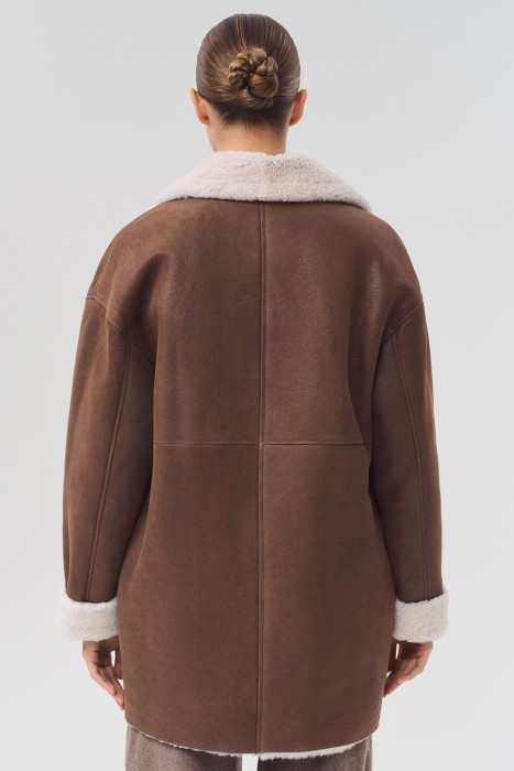 дубленка из овчины из россии вид сбоку