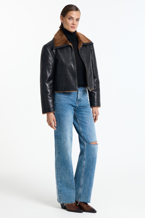 дубленка из овчины от бренда снежная королева вид слева