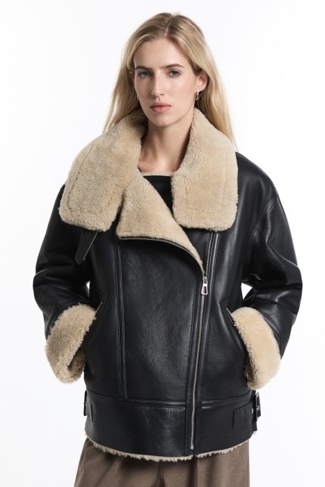 дубленка из овчины от бренда снежная королева вид слева