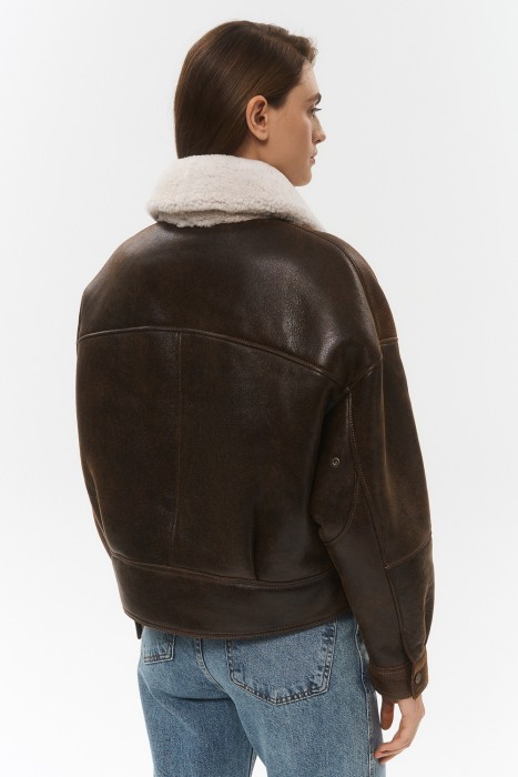 дубленка из овчины из россии вид сбоку