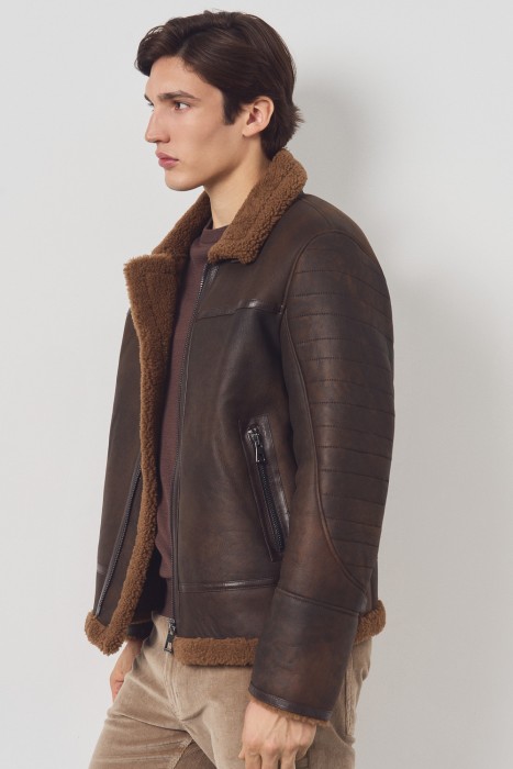 дубленка из овчины по цене 30730 руб вид справа