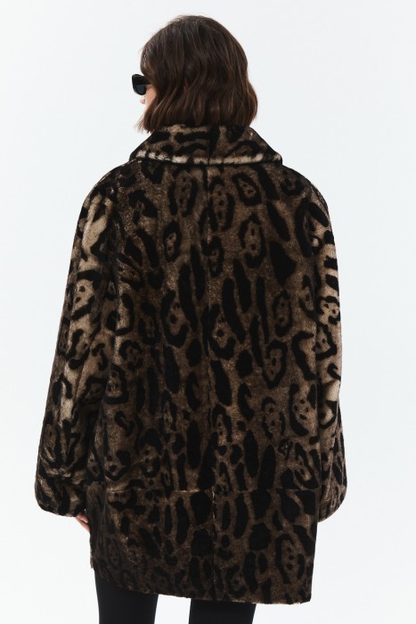 дубленка из овчины по цене 76930 руб вид справа