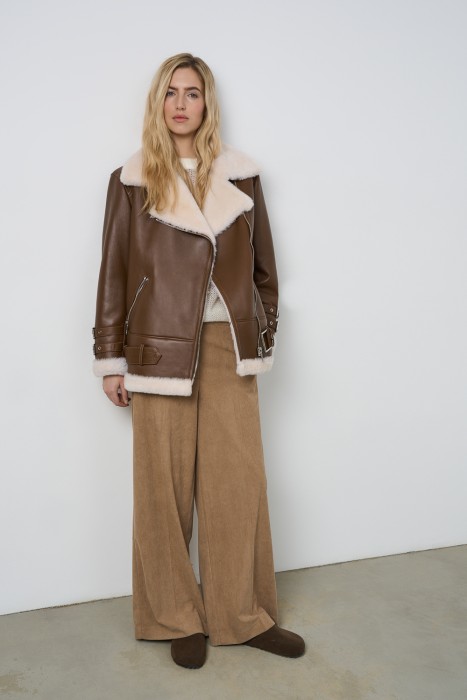 дубленка из овчины по цене 35080 руб вид справа