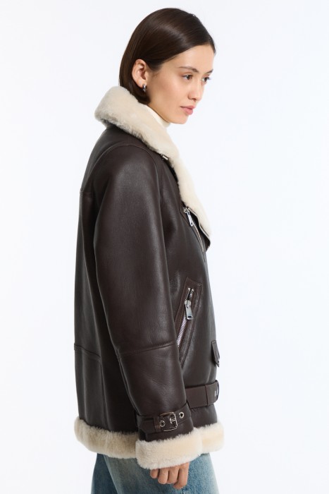 Товар с артикулом 779673003 вид сзади