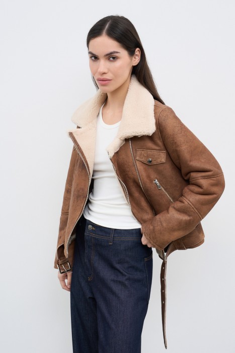 Товар с артикулом 779668003 вид сзади