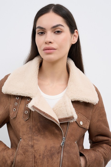 дубленка из овчины из россии вид сбоку