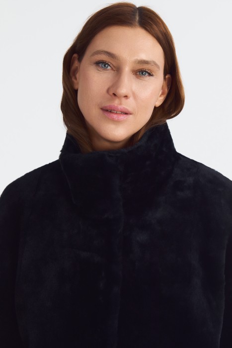 дубленка из овчины из россии вид сбоку