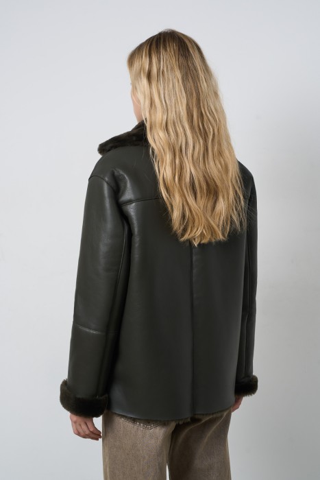 дубленка из овчины по цене 36490 руб вид справа