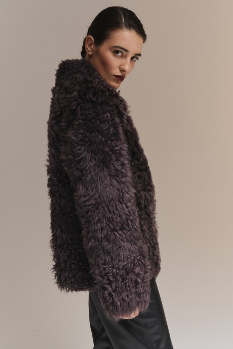 дубленка из овчины по цене 37320 руб вид справа