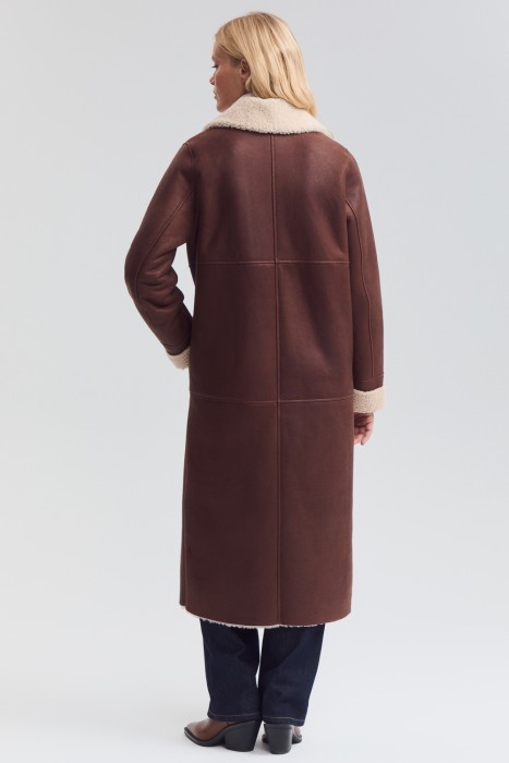 дубленка из овчины по цене 58060 руб вид справа