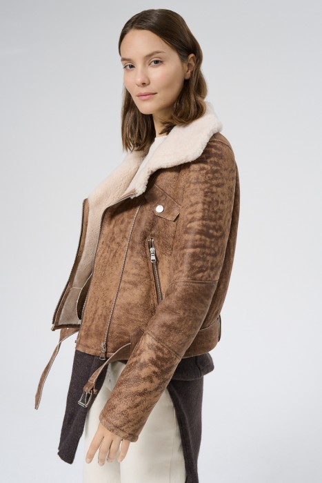 Товар с артикулом 739807003 вид сзади