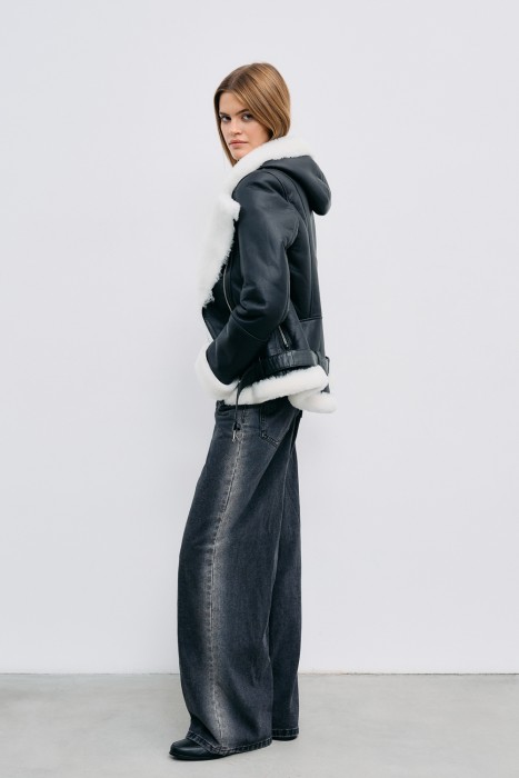 Товар с артикулом 777604003 вид сзади