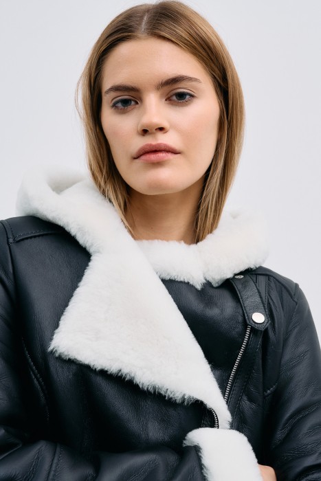 дубленка из овчины из россии вид сбоку