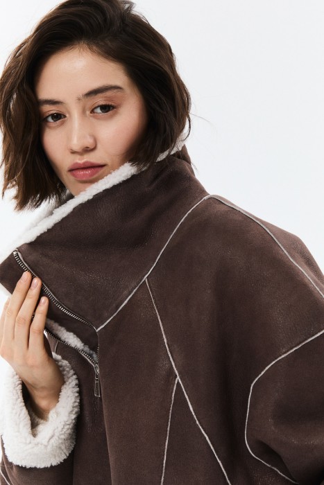 дубленка из овчины из россии вид сбоку