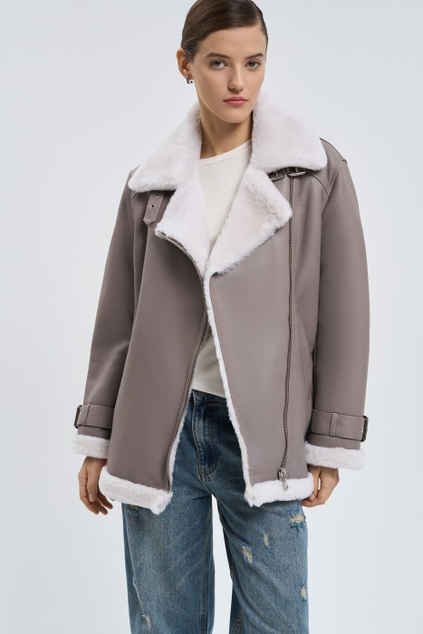 дубленка из овчины из россии вид сбоку