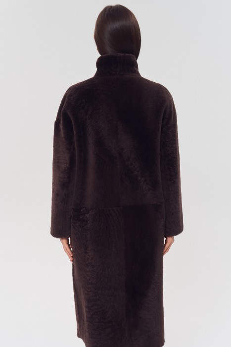 дубленка из овчины по цене 80930 руб вид справа