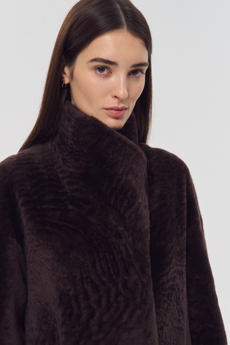 дубленка из овчины из россии вид сбоку