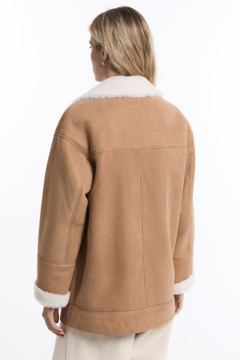 дубленка из овчины из россии вид сбоку