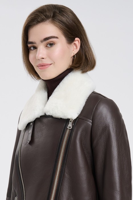 дубленка из овчины из россии вид сбоку